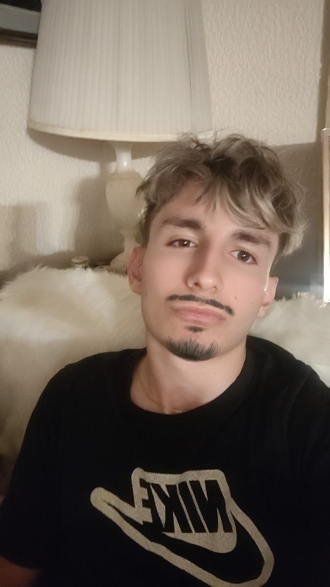Profile of Alexander, 35, Sex friend in Wallingford (Connecticut)