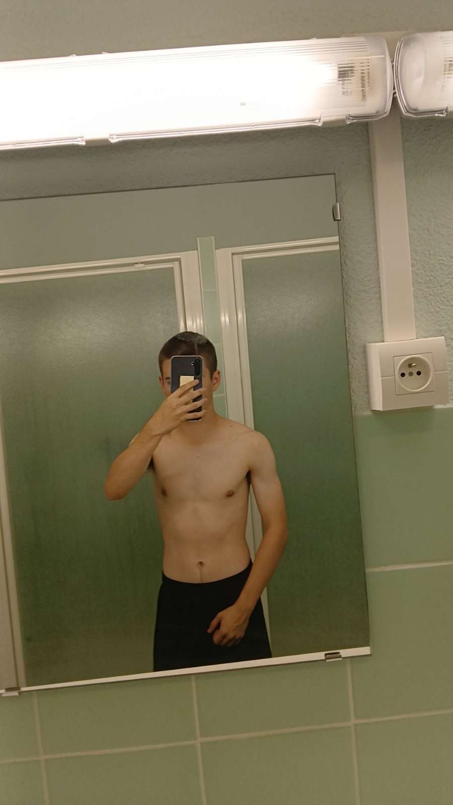 Kyle - Sex friend in Hillsboro Profile of Kyle, 27, Sex friend in Hillsboro (Oregon)