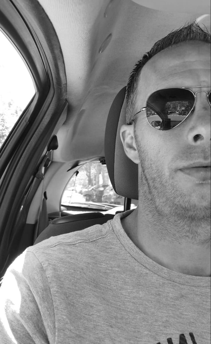 Paul - Sex friend in Bismarck Profile of Paul, 38, Sex friend in Bismarck (North Dakota)