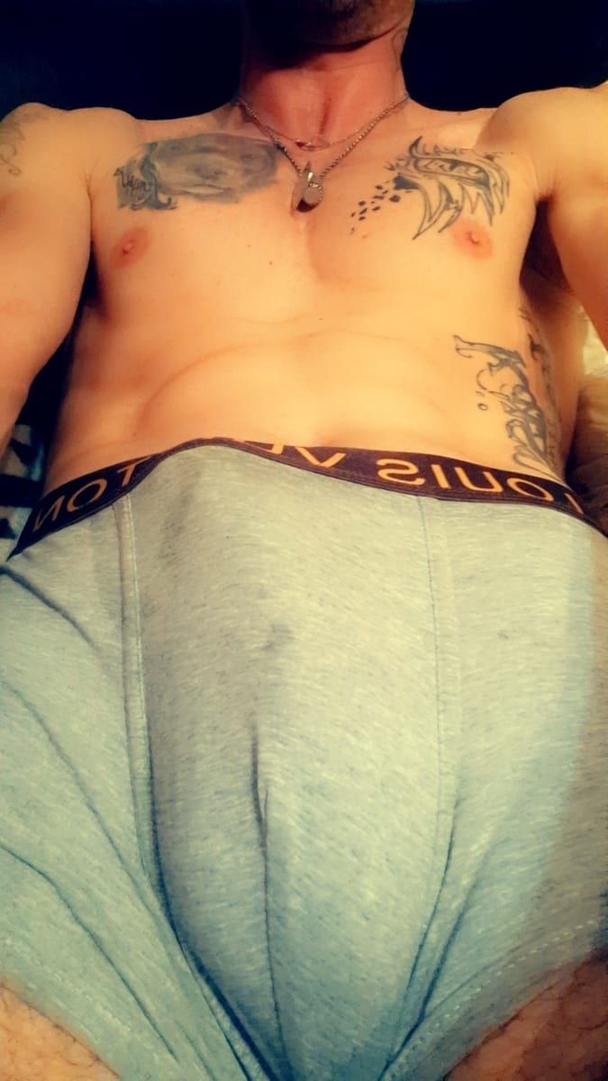 Brandon - Sex friend in Tualatin Profile of Brandon, 23, Sex friend in Tualatin (Oregon)