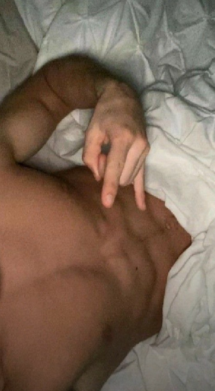 Leo - Sex friend in Vernal Profile of Leo, 24, Sex friend in Vernal (Utah)