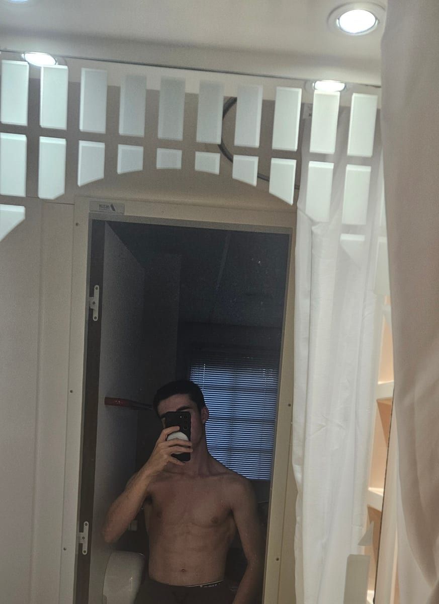 Profile of Hector, 40, Sex friend in Oak Ridge (North Carolina)
