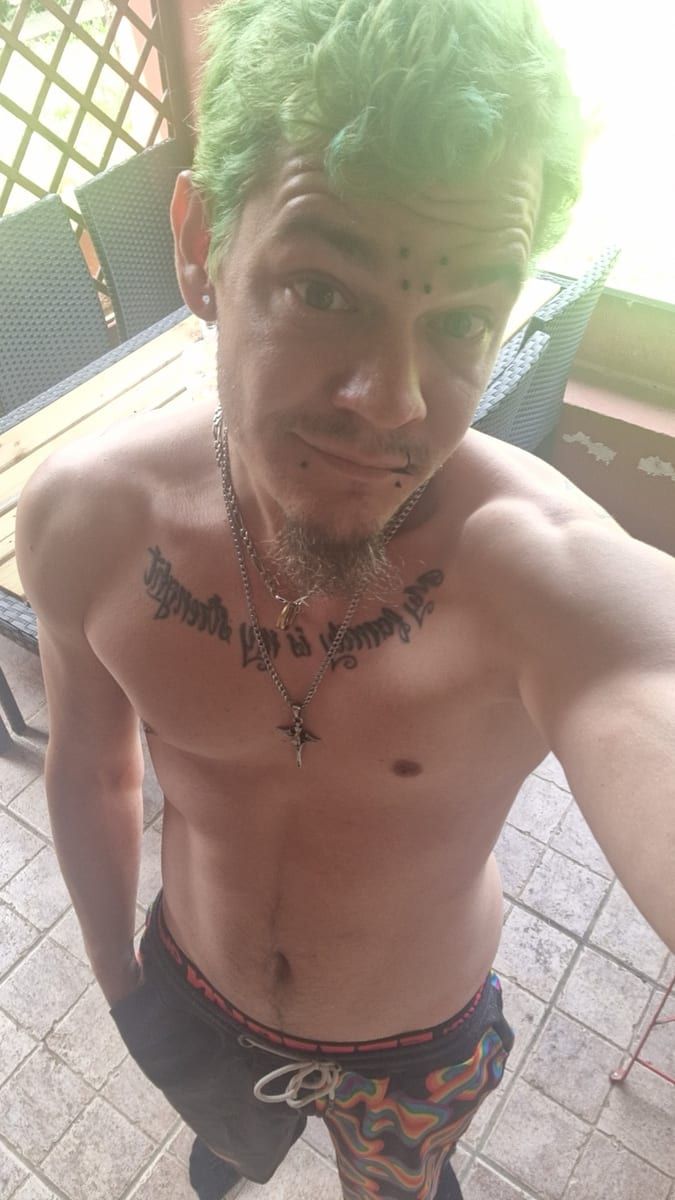 Benjamin - Sex friend in Alamo Profile of Benjamin, 22, Sex friend in Alamo (Texas)