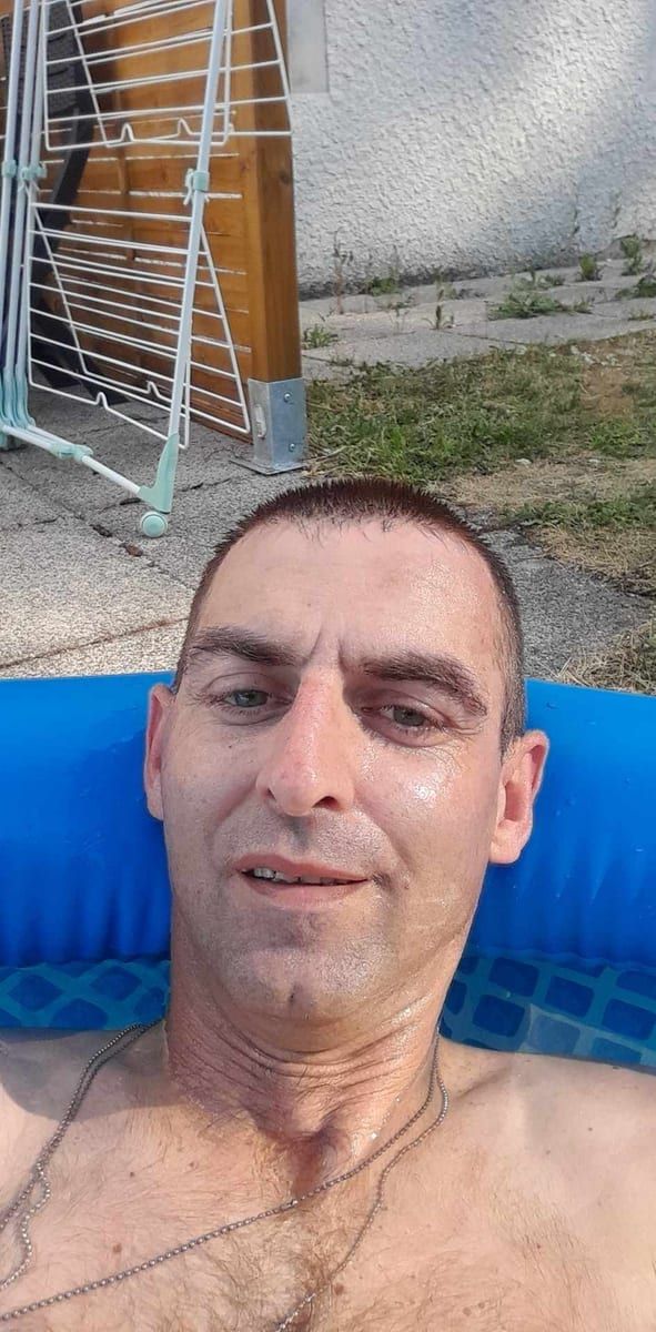 Profile of Steve, 30, Sex friend in Howell (Michigan)