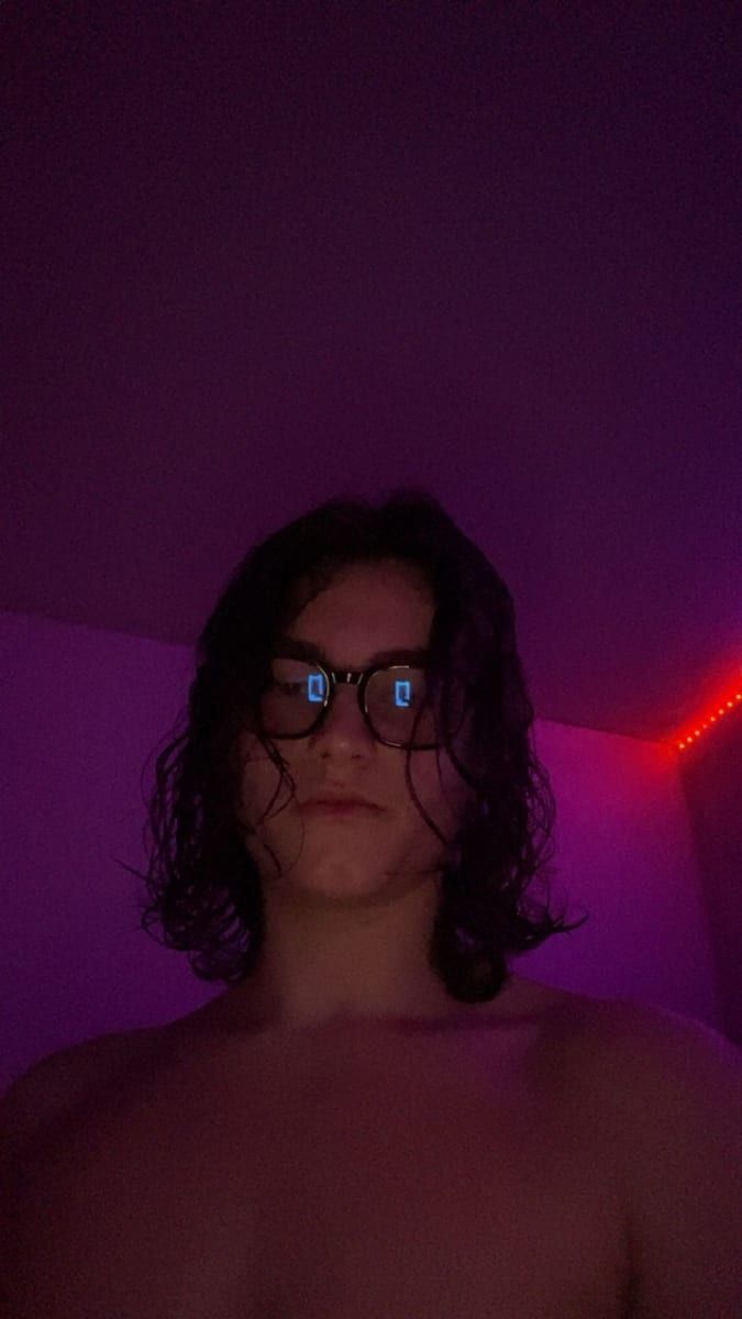 Larry - Sex friend in Utica Profile of Larry, 28, Sex friend in Utica (New York)
